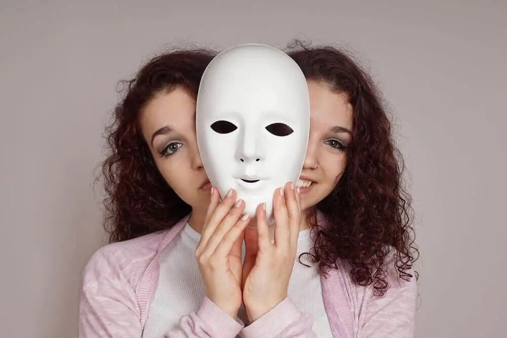 Mujer con trastorno bipolar