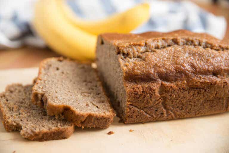 Cómo hacer un pan de plátano fitness: receta saludable
