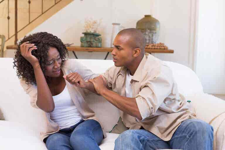 ¿Se puede sufrir acoso sexual por parte de tu propia pareja?