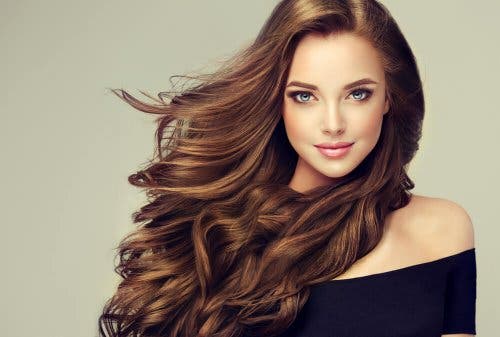 Tratamientos naturales para el cabello teñido