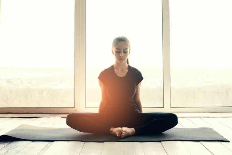 ¿Cómo nos ayuda el yoga en tiempos de crisis?