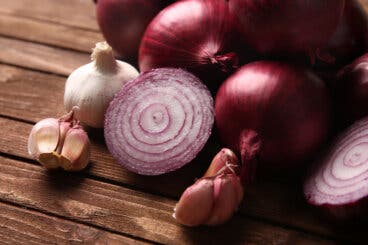 Remedios con cebolla morada para combatir lombrices intestinales