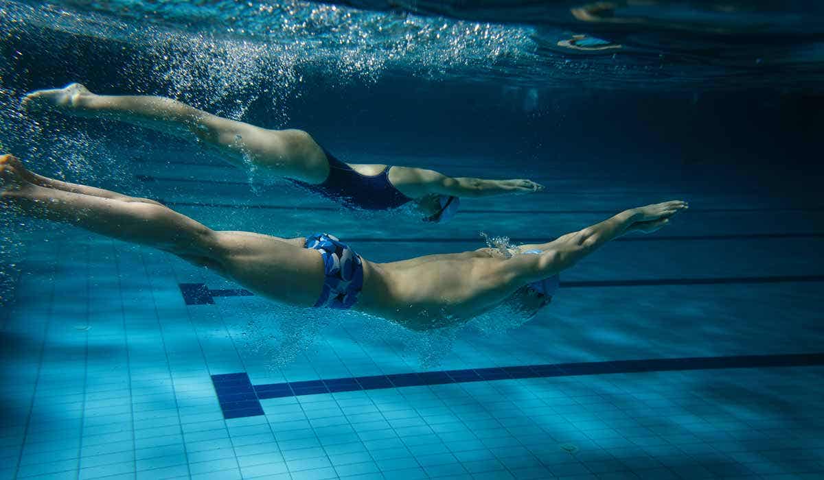 Beneficios psicológicos de practicar natación