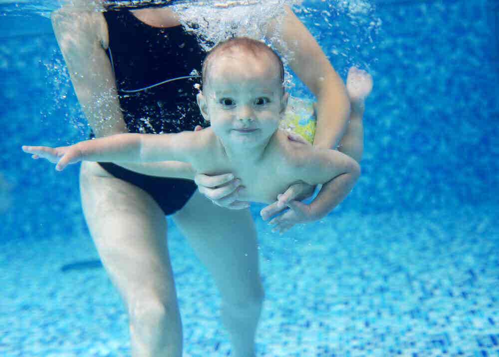 Hidroterapia para el bebé.