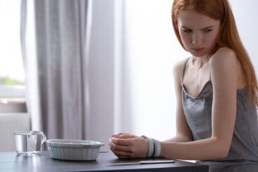 ¿Qué le pasa al cuerpo cuando no comes durante varios días?
