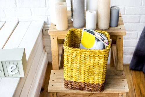 Cómo hacer revisteros con materiales reciclados