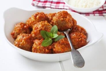 Albóndigas de pavo y setas al horno