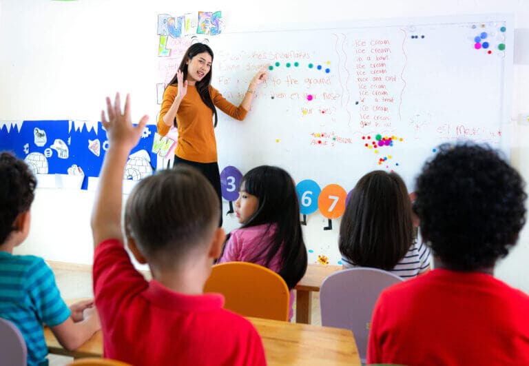8 preguntas que tenemos que hacer a los profesores de nuestros hijos