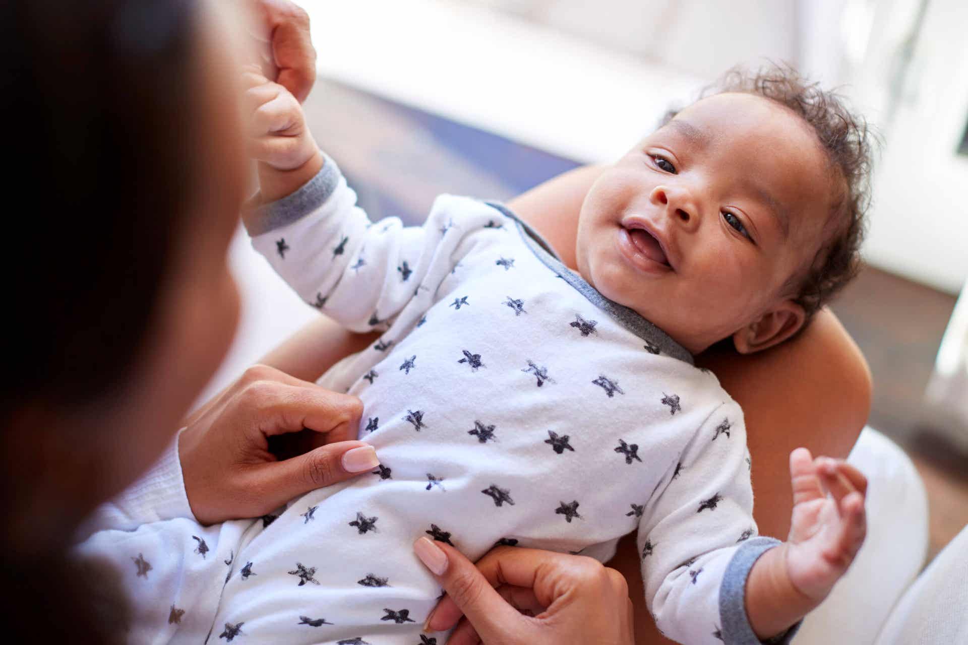 El desarrollo emocional del bebé es importante desde los primeros meses de nacido.
