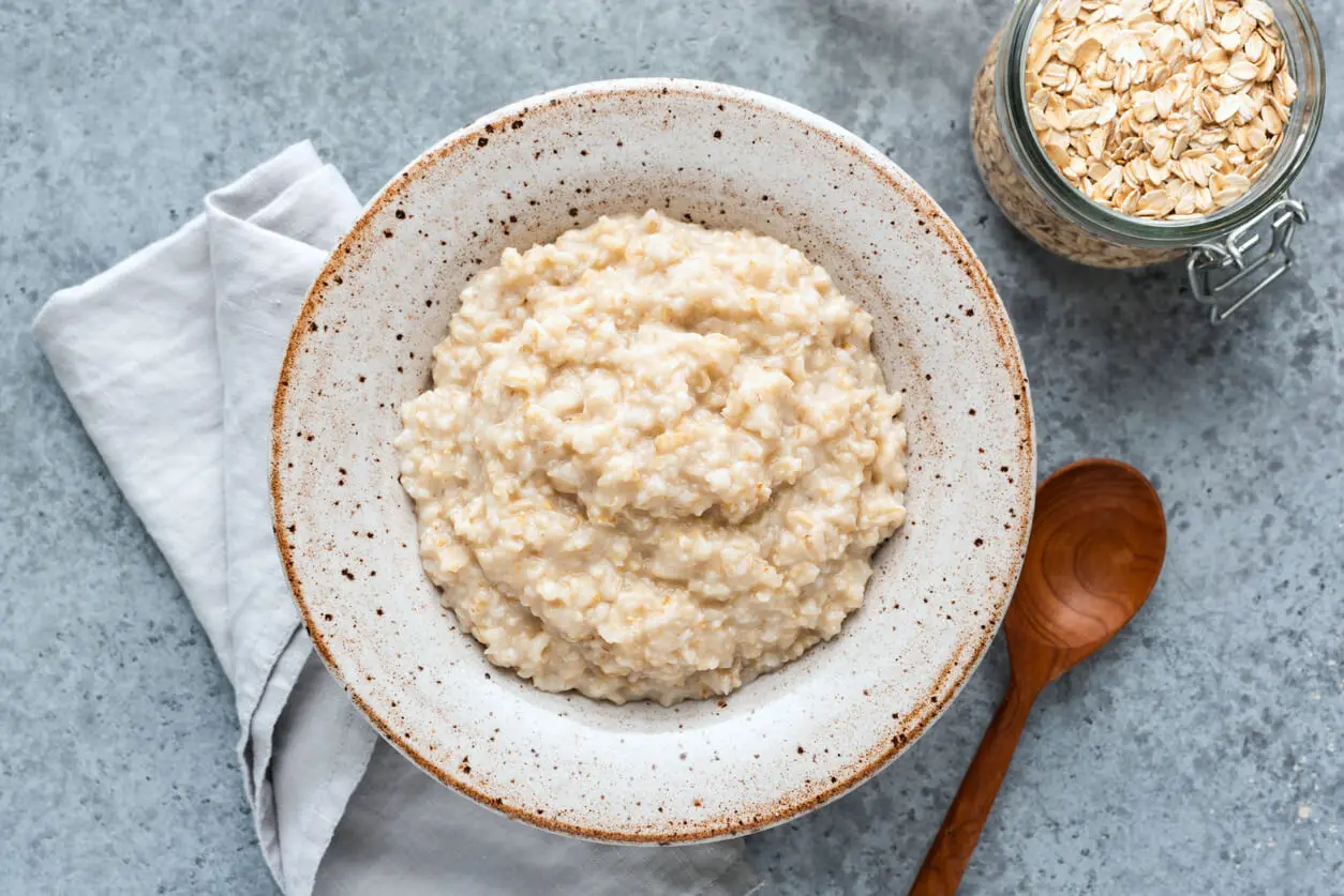 Gachas de avena tradicionales.