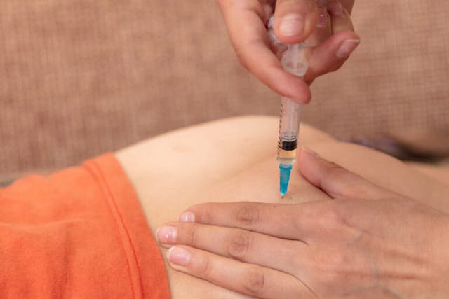 Inyectarse Consejos para poner una inyección intramuscular - Mejor con Salud