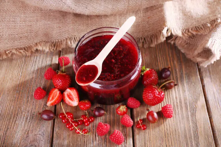 ¿Cómo hacer mermelada de frutos rojos sin azúcar?