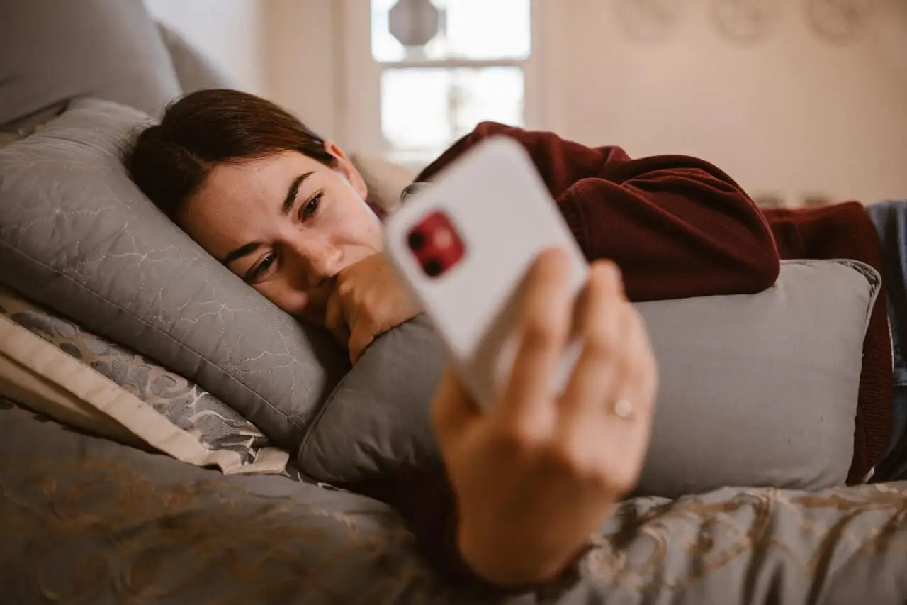 Llamada por teléfono a pareja.