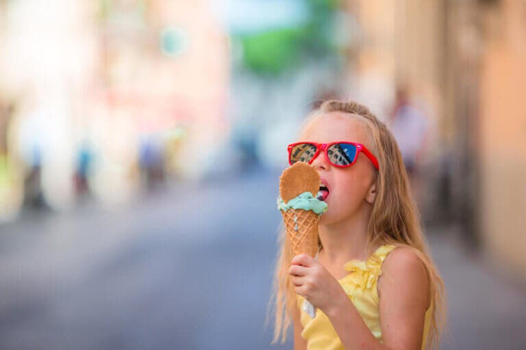 ¿Cómo proteger a los niños del sol del verano?