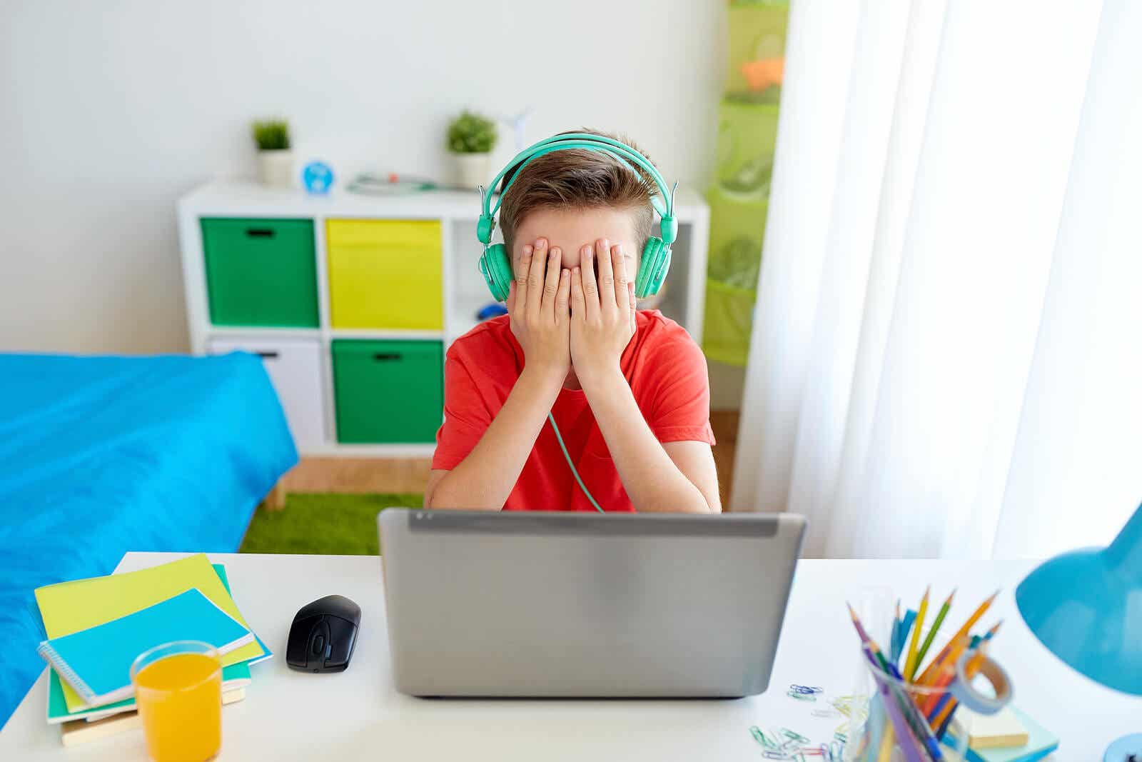 Cyberbullying: 8 consejos que ayudarán a que tus hijos no lo padezcan
