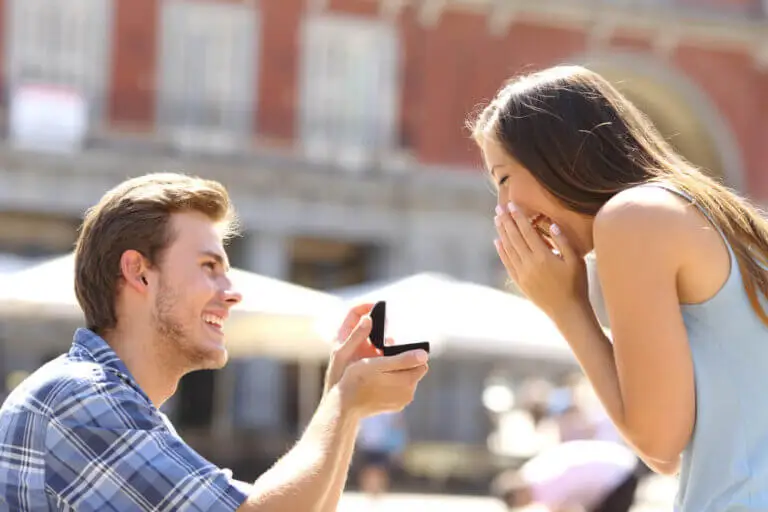 ¿Cuándo es el mejor momento de pedir la mano de la chica?