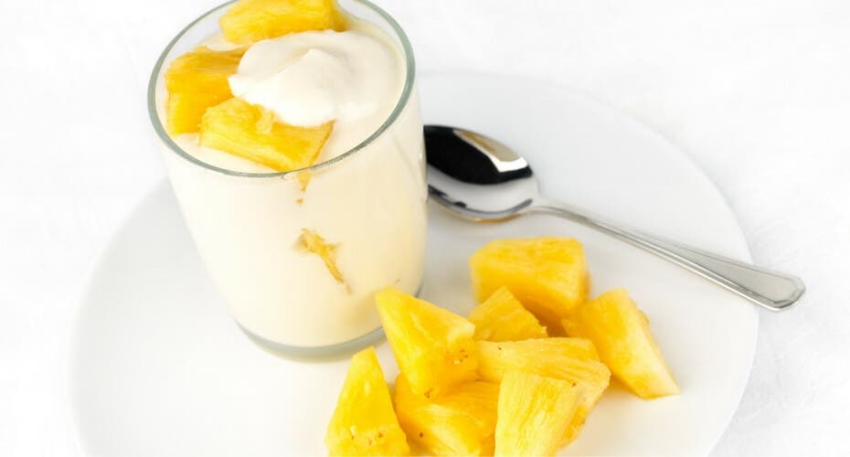 Postre yogur piña
