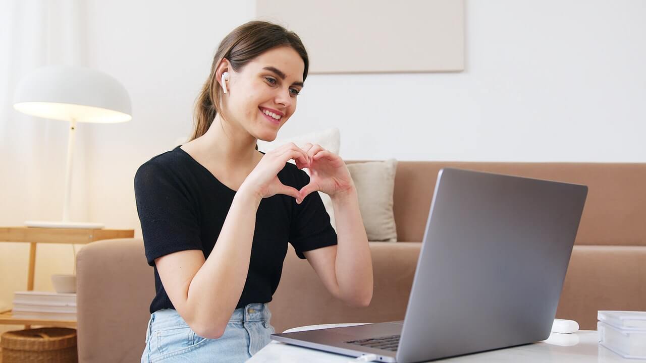 Las relaciones a distancia tienen vínculos más estrechos.