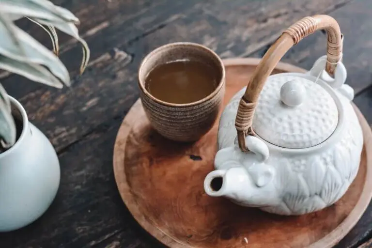 6 remedios herbales que te ayudan a frenar las náuseas