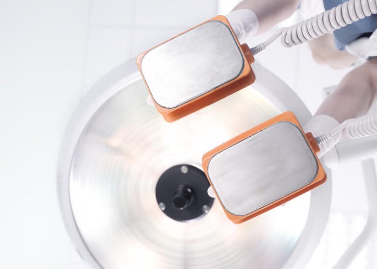 ¿Qué es la cardioversión y desfibrilación?