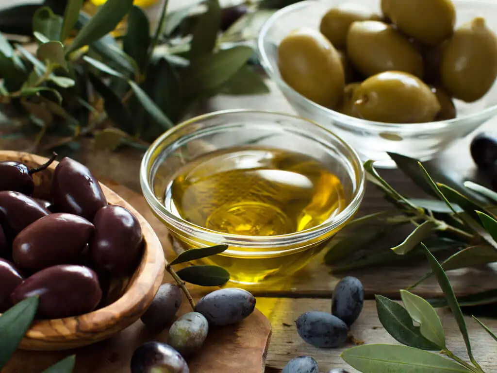 Olivas y aceite de oliva