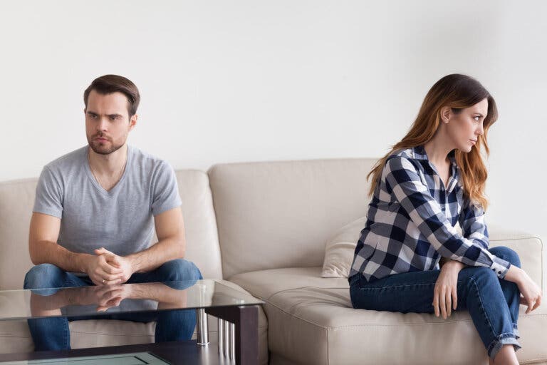 12 señales que demuestran que hay distancia en vuestra pareja