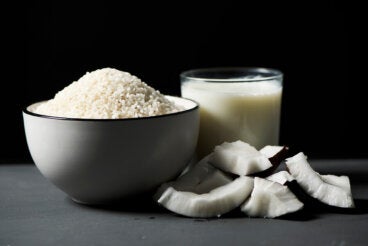 Receta casera tradicional de arroz con coco