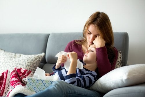 Cómo calmar a un niño enfermo
