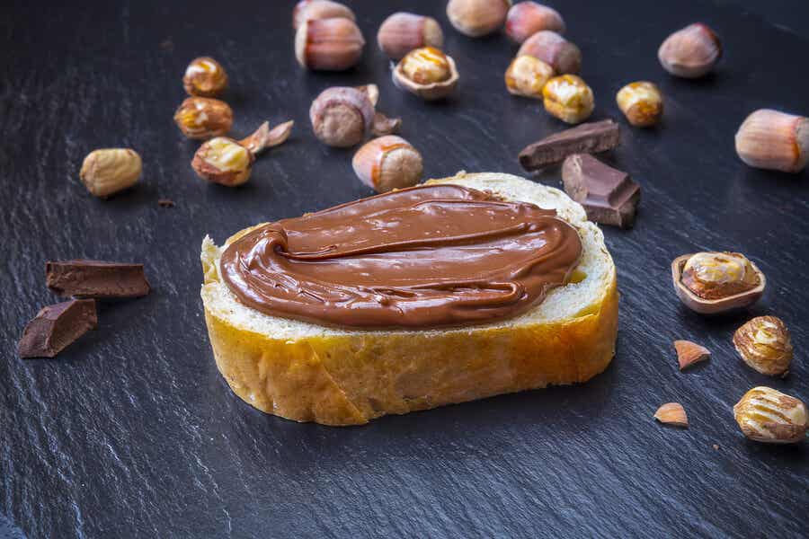 Prepara una deliciosa crema de cacao vegana y saludable