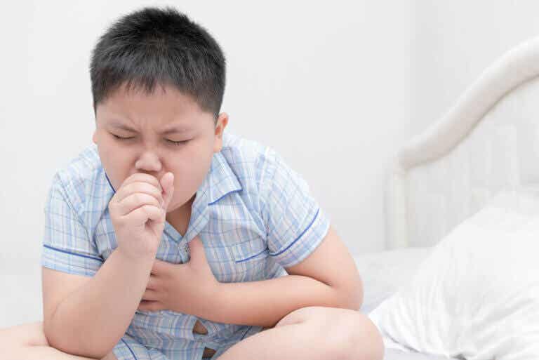 7 tips para tratar la tos nocturna en los niños