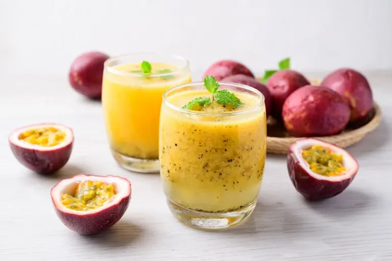 Licuado de arándanos y maracuyá