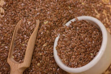 Beneficios de la linaza en la dieta: ¿cómo consumirla?