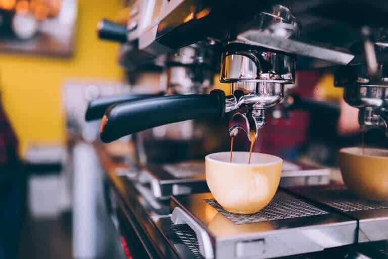6 consejos para reducir el consumo de café