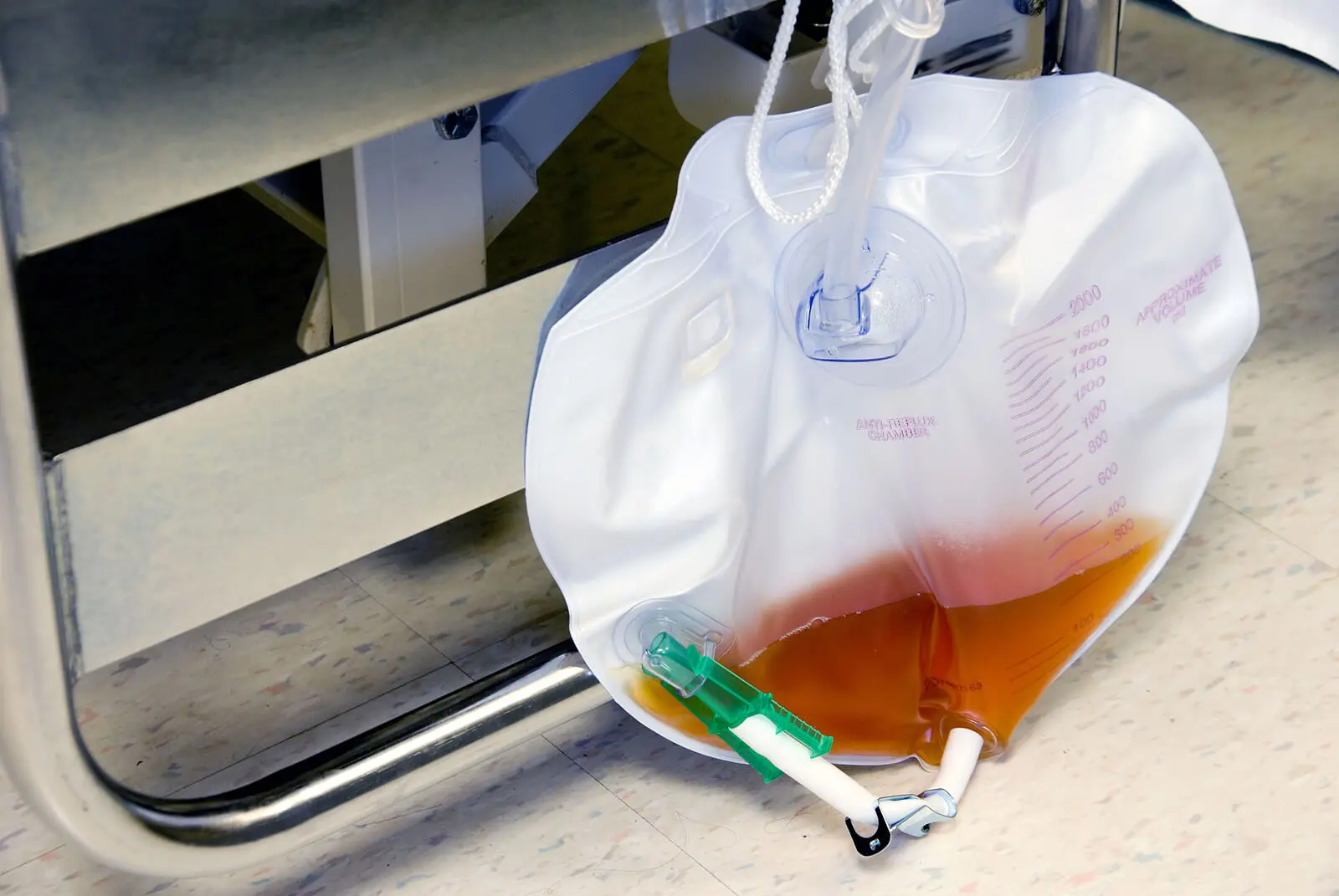 Sonda urinaria con bolsa