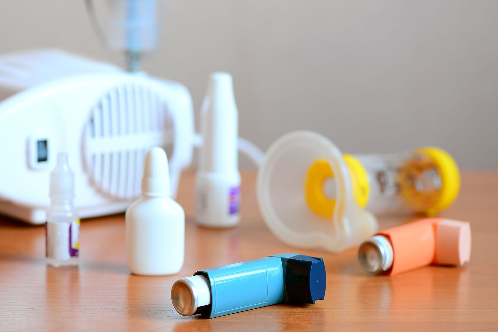 Medicación para el asma causada por estufas a gas sin regular.
