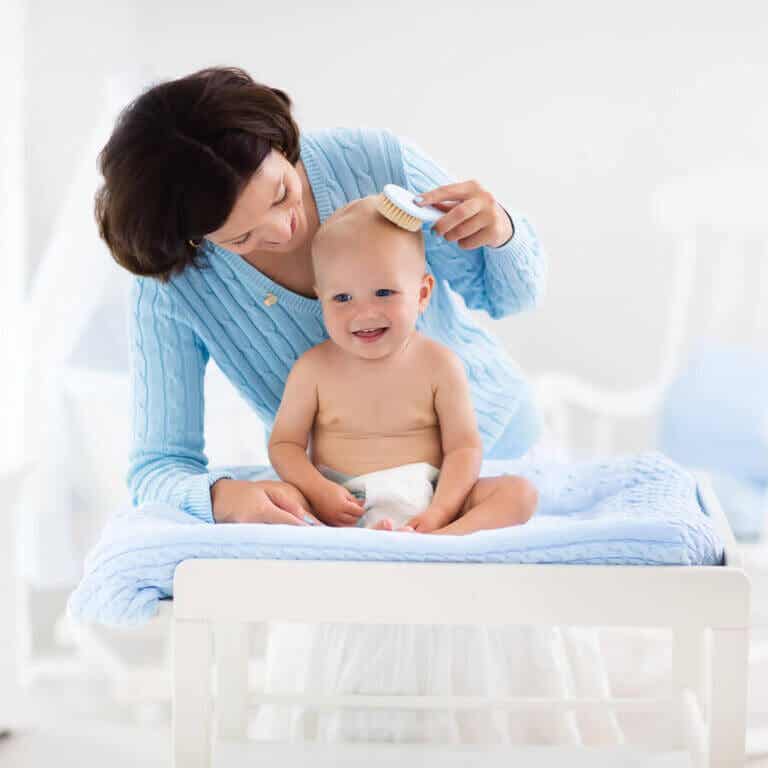 5 tips para cuidar el pelo de tu bebé