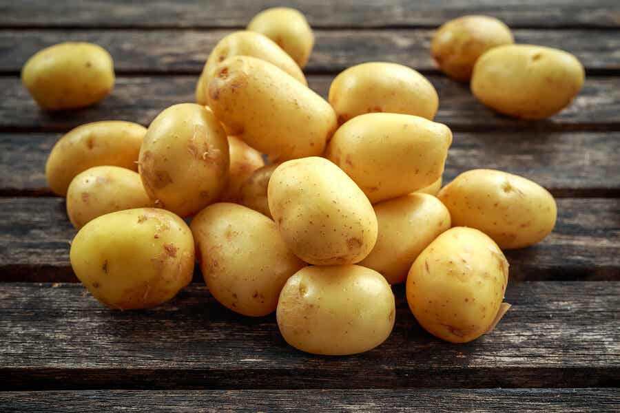 Pommes de terre pour carapulcra.