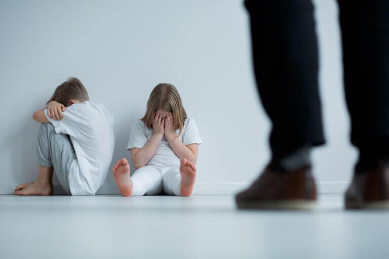 9 señales del maltrato en los niños