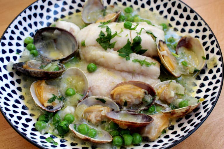 Cómo hacer merluza en salsa verde