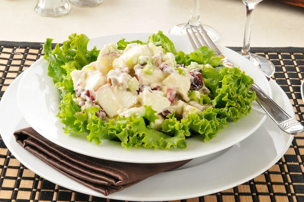 Recetas de navidad saludables: ensalada waldorf.