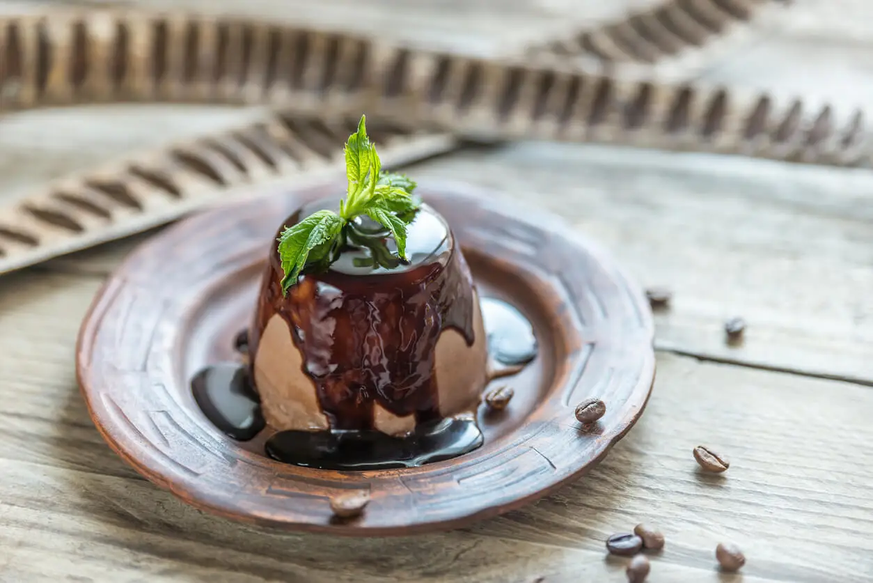 Receta de navidad saludable flan de café.