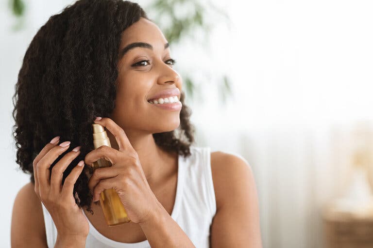 Aceites vegetales para hidratar nuestro cabello