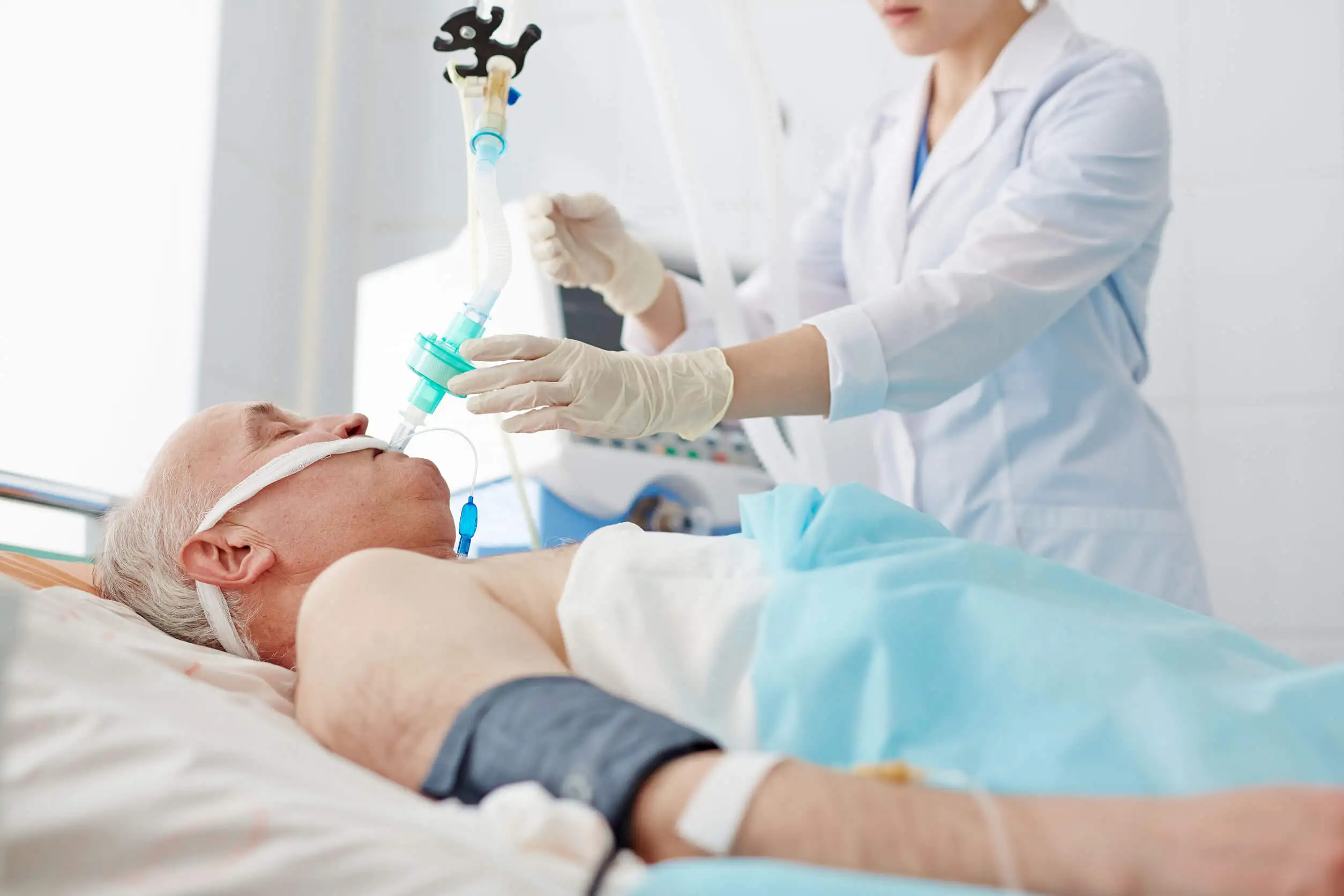 Los tubos endotraqueales son necesarios.