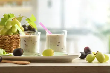 Batidos con yogur saciantes para la merienda