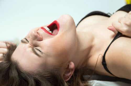 mitos sexuales que no debes creer como la eyaculación femenina