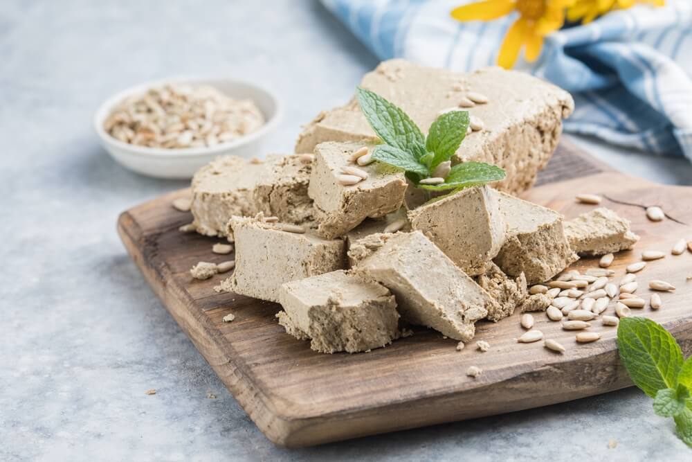 Queso vegano con semillas de girasol