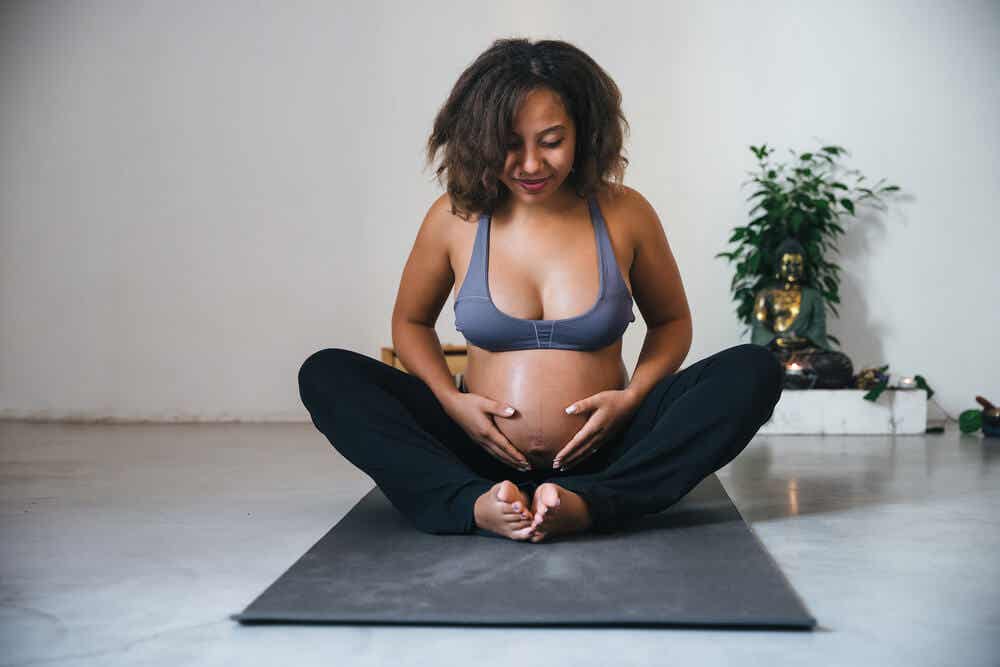 Beneficios del yoga prenatal