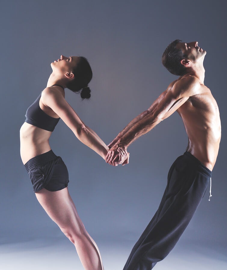 Yoga para parejas: una forma de fortalecer su relación