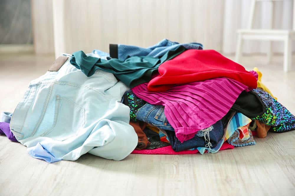 Consejos para no acumular ropa en el armario