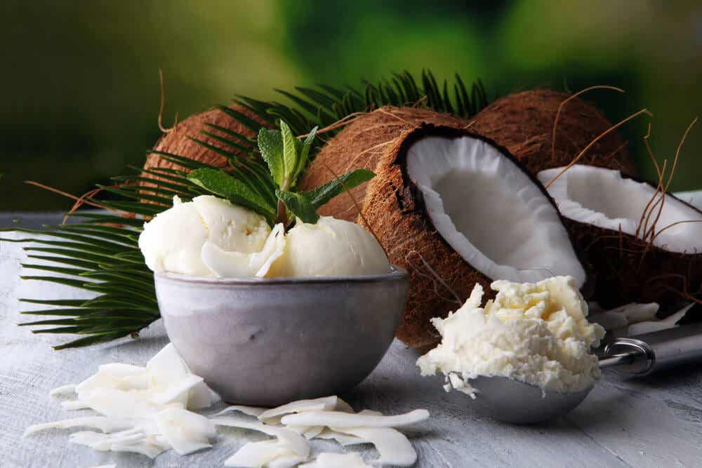 Cómo preparar un helado de coco sin lácteos